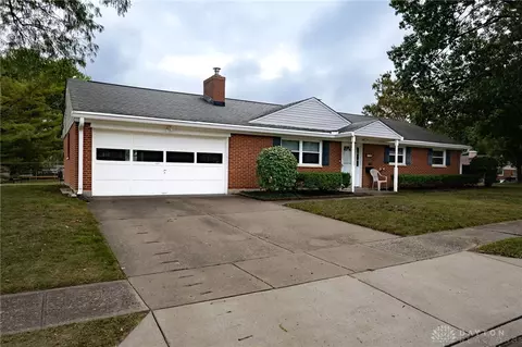 3884 Gardenview Pl, Dayton, OH 45429 photo 2