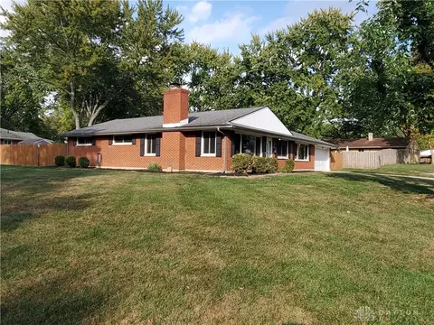965 Donson Dr, Kettering, OH 45429 photo 3