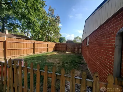 965 Donson Dr, Kettering, OH 45429 photo 23