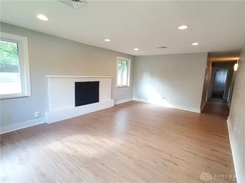 965 Donson Dr, Kettering, OH 45429 photo 5