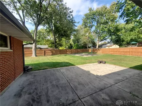 965 Donson Dr, Kettering, OH 45429 photo 18