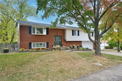 525 N Lindsey Ave, Miamisburg, OH 45342
