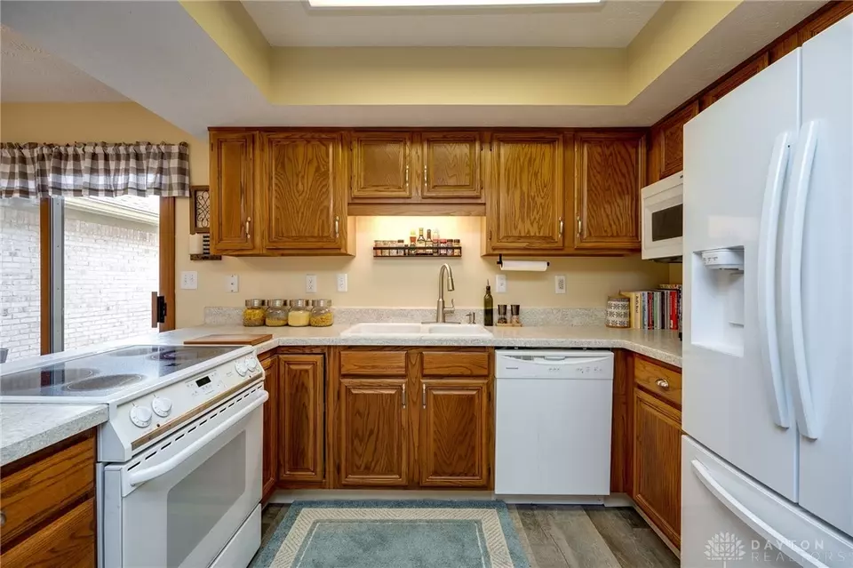  1345 Donson Cir, Dayton, OH 45429 photo 16