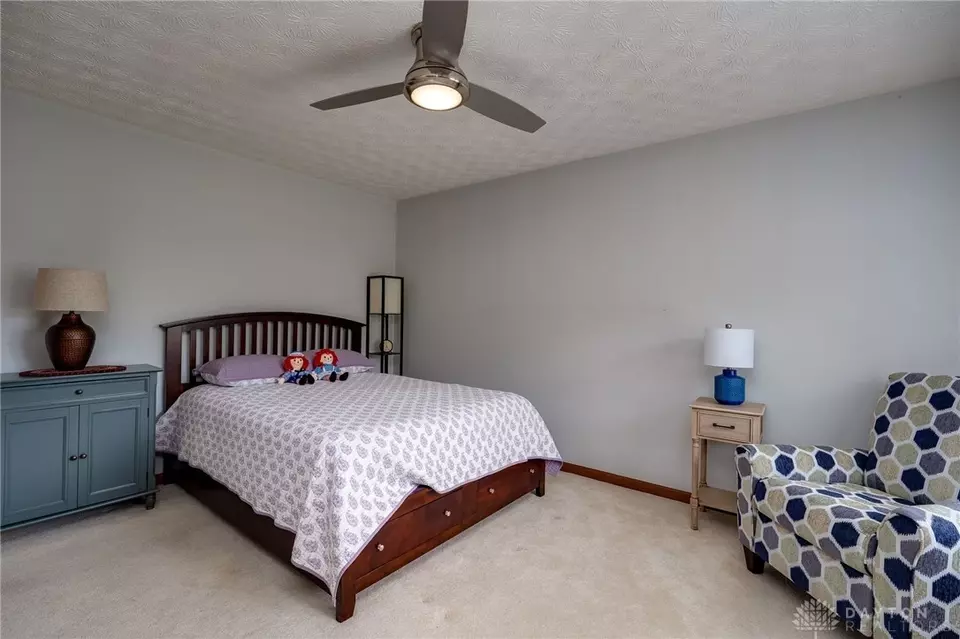  1345 Donson Cir, Dayton, OH 45429 photo 37