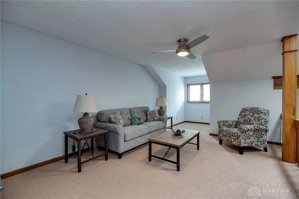  1345 Donson Cir, Dayton, OH 45429 photo 32