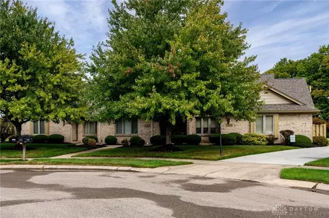 1345 Donson Cir, Dayton, OH 45429