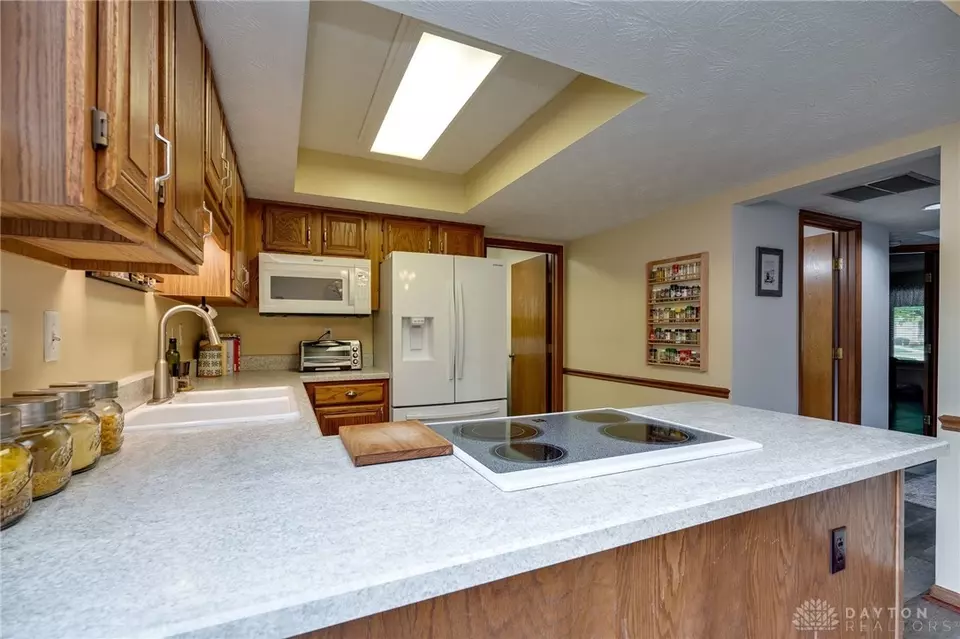  1345 Donson Cir, Dayton, OH 45429 photo 21