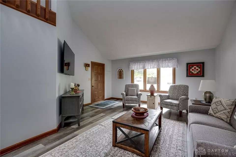  1345 Donson Cir, Dayton, OH 45429 photo 10
