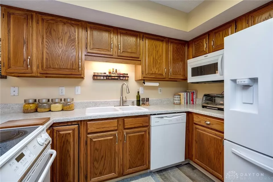  1345 Donson Cir, Dayton, OH 45429 photo 19