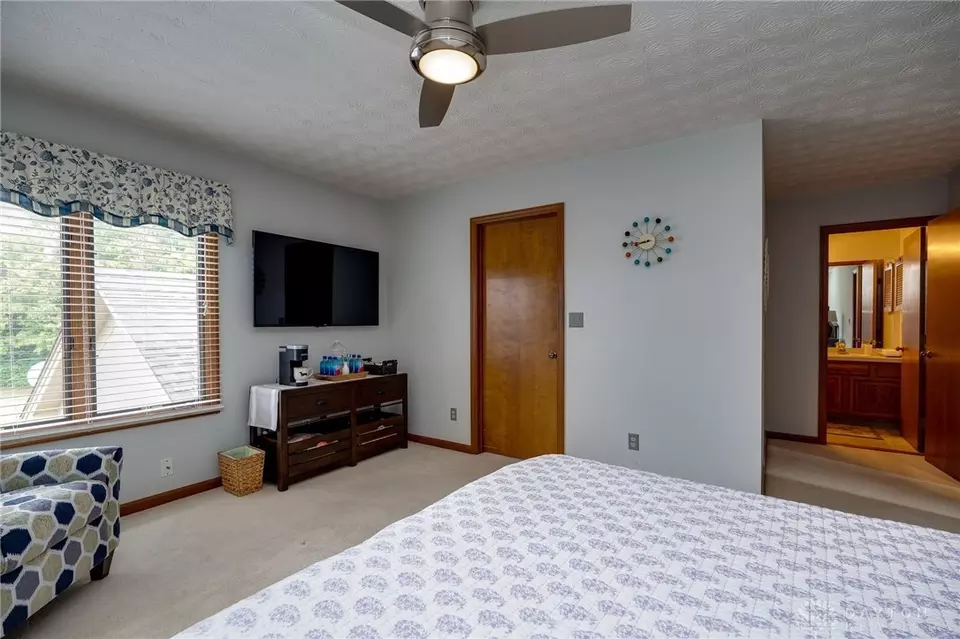  1345 Donson Cir, Dayton, OH 45429 photo 39