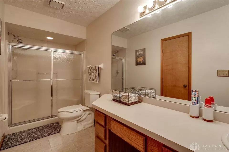  1345 Donson Cir, Dayton, OH 45429 photo 42