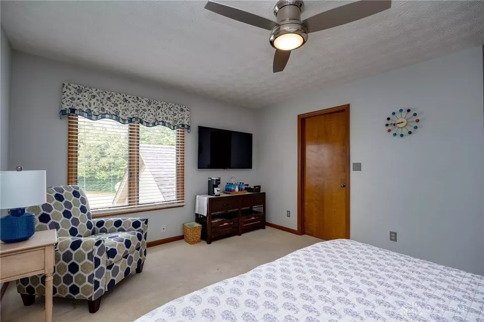 1345 Donson Cir, Dayton, OH 45429 photo 38