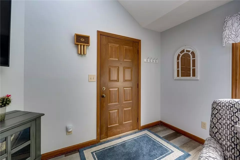  1345 Donson Cir, Dayton, OH 45429 photo 6