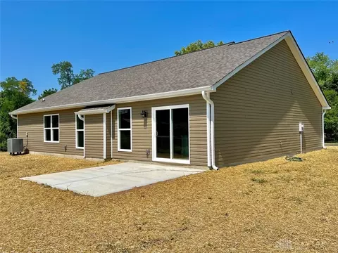 4690 Castleton Dr, Fairfield, OH 45014 photo 4