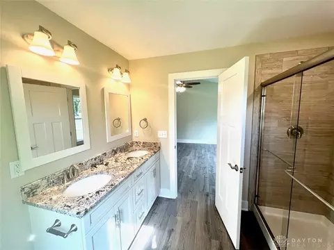 4690 Castleton Dr, Fairfield, OH 45014 photo 21
