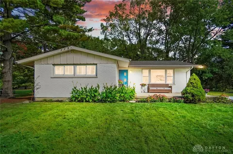 7468 Fruitwood Dr, West Chester, OH 45069