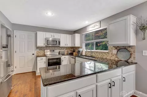 7243 Welbeck Dr, Maineville, OH 45039 photo 15
