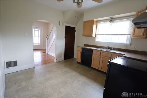 3607 Gamble Ave, Cincinnati, OH 45211 photo 9