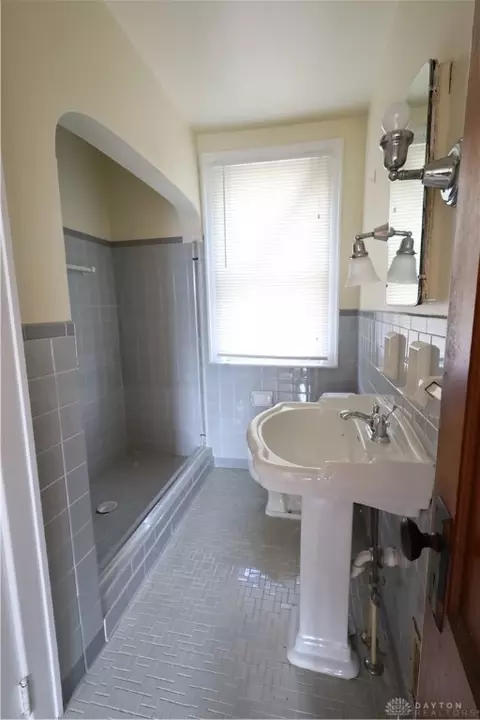 3607 Gamble Ave, Cincinnati, OH 45211 photo 11