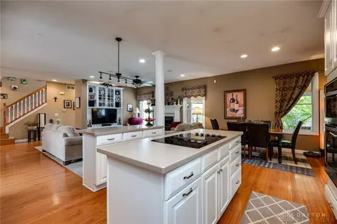 7403 Stone Ridge Dr, Springboro, OH 45066 photo 20