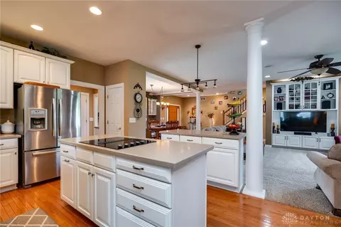 7403 Stone Ridge Dr, Springboro, OH 45066 photo 18