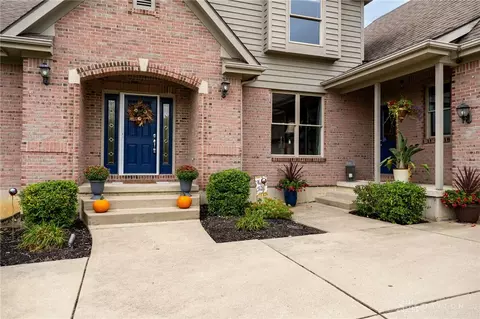7403 Stone Ridge Dr, Springboro, OH 45066 photo 5