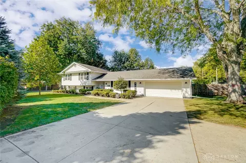 7557 Yankee St, Dayton, OH 45459