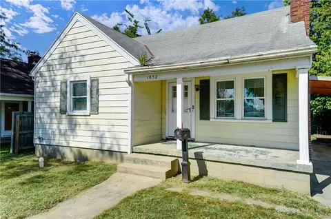 1832 Broadway St, Springfield, OH 45504 photo 2