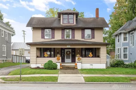 208 E Locust St, Wilmington, OH 45177