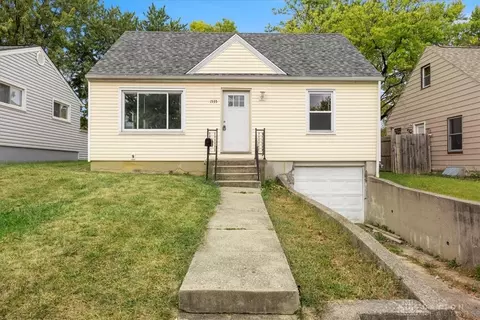 1535 John Glenn Rd, Dayton, OH 45410