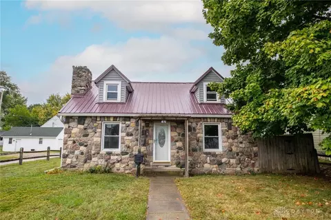 401 Troy St, Troy, OH 45373