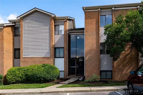 1024 Hidden Landing Trl #F, West Carrollton, OH 45449