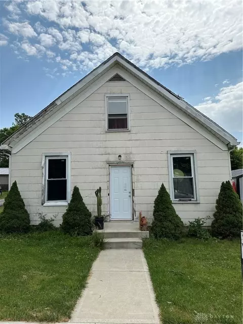 204 Broadway St, Lynchburg, OH 45142