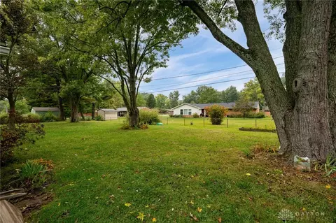 5133 Crispy Dr, Centerville, OH 45440 photo 25