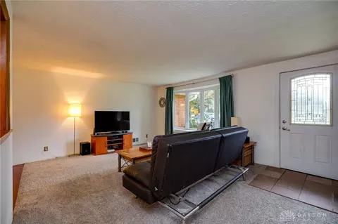 5133 Crispy Dr, Centerville, OH 45440 photo 6
