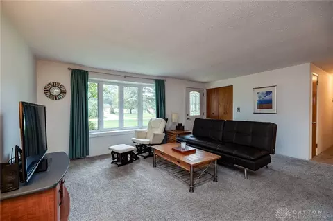 5133 Crispy Dr, Centerville, OH 45440 photo 7
