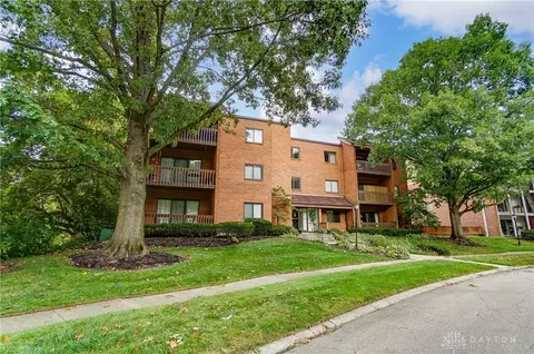 3285 Southdale Dr #3, Kettering, OH 45409 photo 3