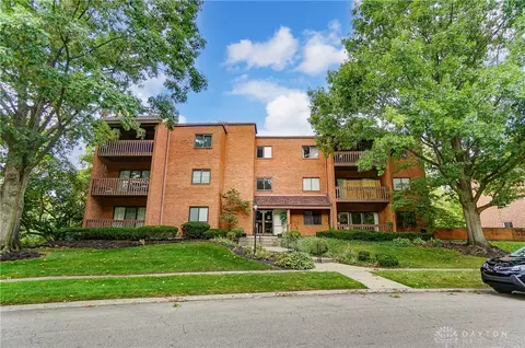 3285 Southdale Dr #3, Kettering, OH 45409 photo 4