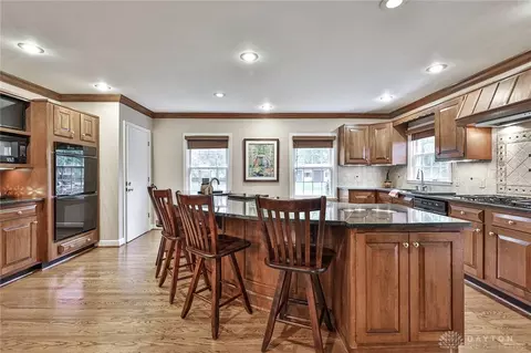 262 N Broadmoor Blvd, Springfield, OH 45504 photo 18