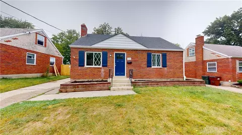 3840 Mantell Ave, Deer Park, OH 45236