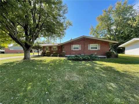720 Coleridge Ave, Dayton, OH 45426