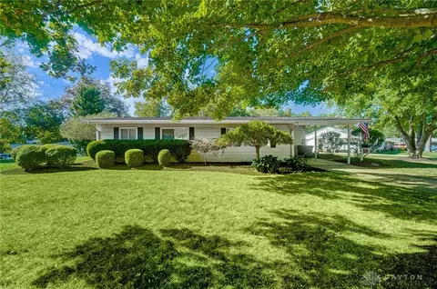 104 Upper Hillside Dr, Bellbrook, OH 45305 photo 3