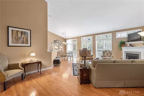 140 Stanton Dr, Springboro, OH 45066 photo 8