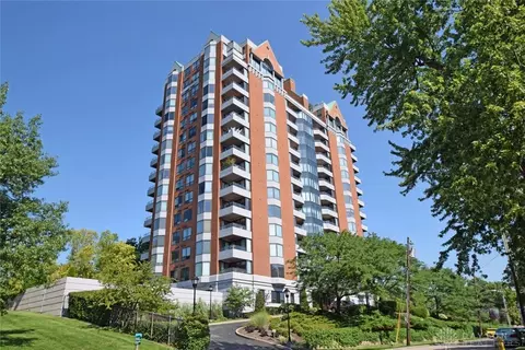 2121 Alpine Pl #1501, Cincinnati, OH 45206
