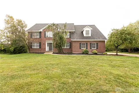 2632 Mountain Ash Ln, Washington Township, OH 45458