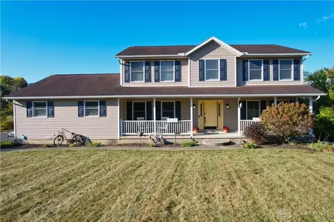 2139 Katherine Blvd, Medway, OH 45341