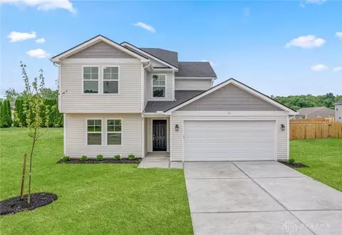 131 Mound Builder Pl, Carlisle, OH 45005