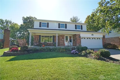 1277 Waycross Rd, Cincinnati, OH 45240