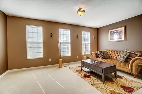2436 Bluffcrest Ln, Cincinnati, OH 45238 photo 9