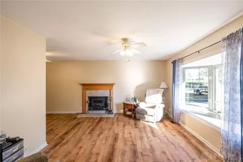 2341 Shrine Rd, Springfield, OH 45502 photo 8
